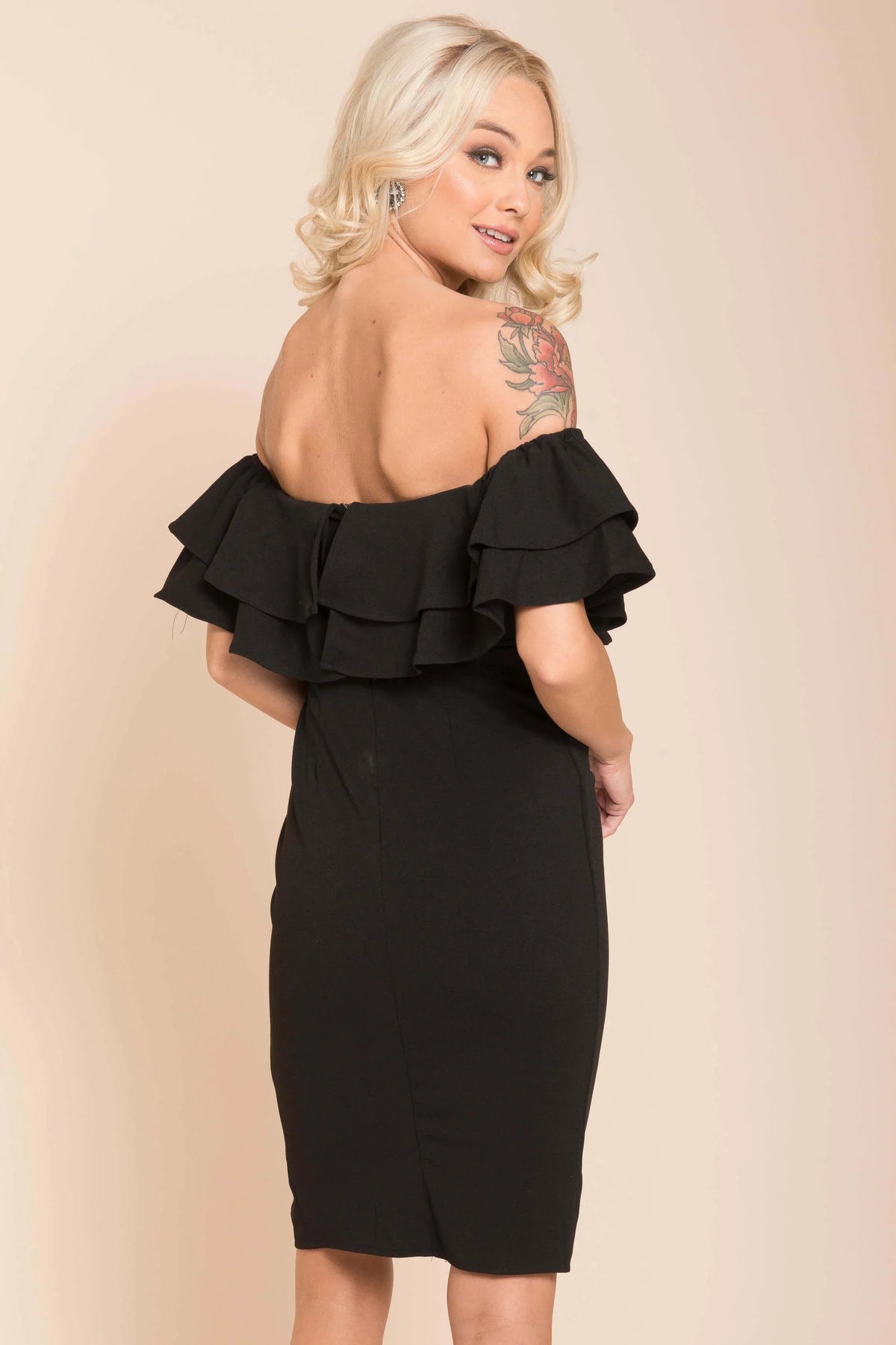 Black Off-The-Shoulder Ruffle Bodycon Knee-Length Dress